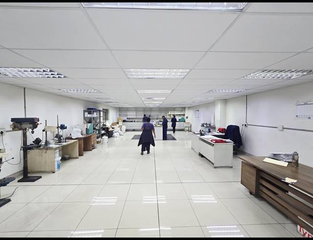 1,226M² WAREHOUSE TO LET IN KYA SANDS